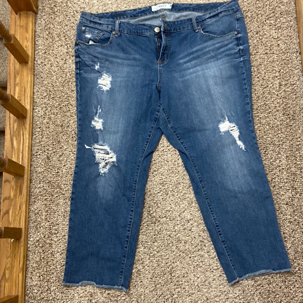 Torrid size 22 cropped jeans